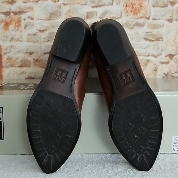 New Frye Ruby Tall Riding Boots - Picture 7 of 10